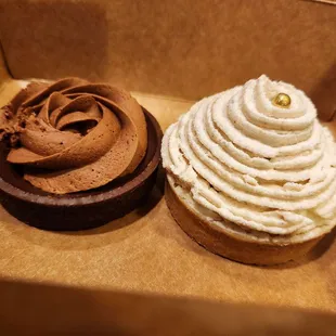 Raspberry chocolate tart and M.... tart
