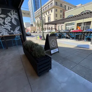 Plenty of outdoor seating