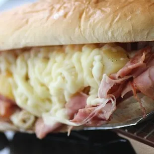 Motley Crews Hawaiian Crews