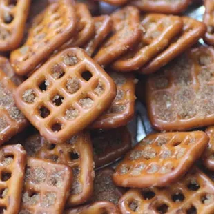 Motley Crews Sweet &amp; Heat Pretzels