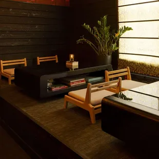 sushi and sashimi, interior
