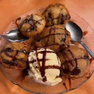 Deep-Fried Oreos