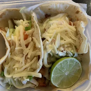 Deluxe taco&apos;s with all the toppings