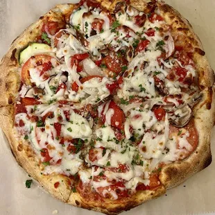 Vegetable pizza