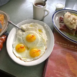 Catfish Eggs and Grits outstanding best in Detroit City OMG Wows Delicious  Love  a must try