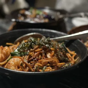 Shanghainese Stir Fried Noodles with prawns