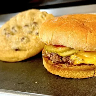 Motz's famous fresh beef single cheeseburger slider with a chocolate chip cookie for dessert.