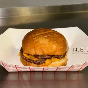 Double Cheeseburger (no onions)