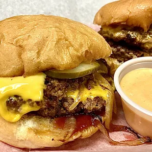 Motz's Fresh Beef Double Cheeseburger Slider