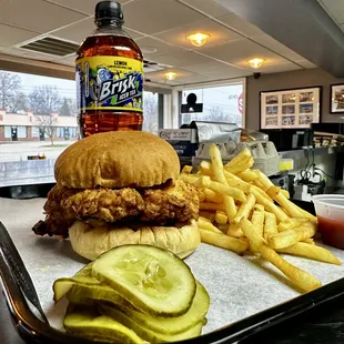 Motz&apos;s Hand Breaded Chicken Breast Sandwich
