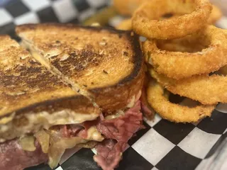 Georgie's Diner