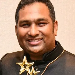 Kapil L.