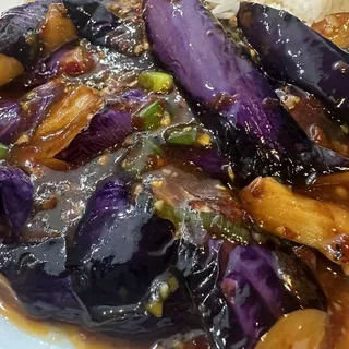 Eggplants with Garlic Sauce Rice