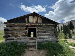 Mayflower Gulch Trail