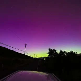 G4 storm brought the northern lights to Mitchell Canyon