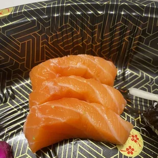 Salmon sashimi