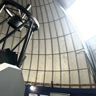 Telescope observatory