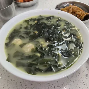 Seafood Seaweed Soup