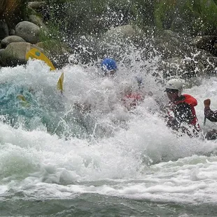 Big Water Fun Kaweah River, Good Times Adventures