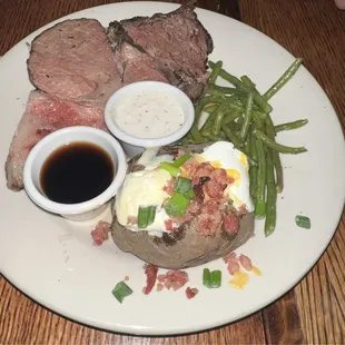 Standard Cut prime rib