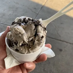Cookies and cream, Dave's ice cream