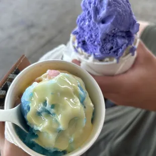 two bowls of ice cream