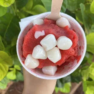 Strawberry cream with humongous mochi balls