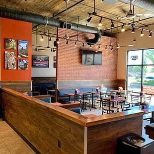 ramen and noodles, interior