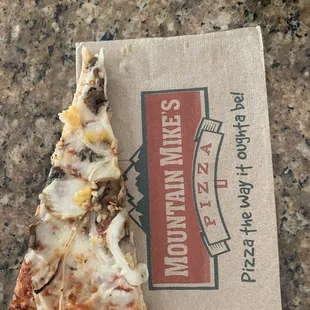 Sorry not a Large slice of a Lg pizza. Minced garlic has no healing benefits &amp; not a fan of cheddar cheese on our pizza.??.