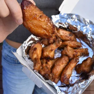 chicken wings, fried chicken wings, poultry, bbq chicken, chicken, chicken wings and fried chicken, food, bbq wings, fried chicken