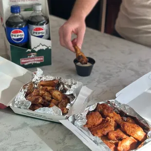 fried chicken, chicken, chicken wings and fried chicken, bbq chicken, chicken wings, bbq wings, fried chicken wings, food, poultry