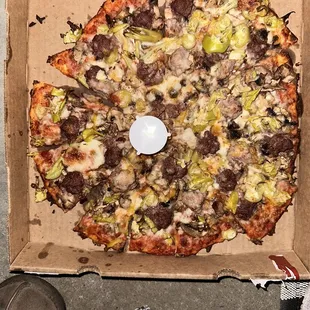 Pizza I didn't order. And got no help to fix the delivery.