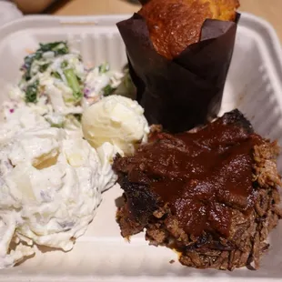 Another Rope Solo with brisket, cole slaw and potato salad sides