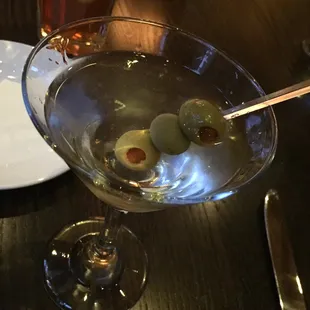 Gin Martini. Dry.