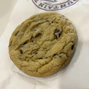 Chocolate chip cookie