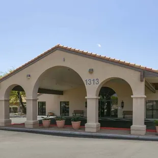 At Mountain View Care Center, our talented and focused staff will work with you, your family, and your healthcare provider