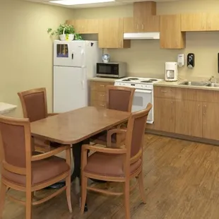 The quality of care we deliver at Mountain View Care Center has earned us a 4-star overall rating from Medicare.gov