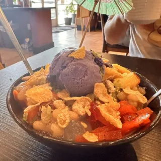 Halo-halo