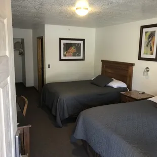 Exterior: looking inside room at the Mountaineer