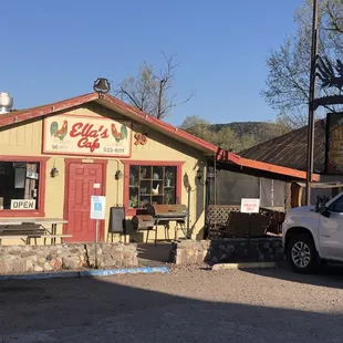 Exterior: eatery, ReserveNM-USA