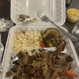 Lamb gyro platter