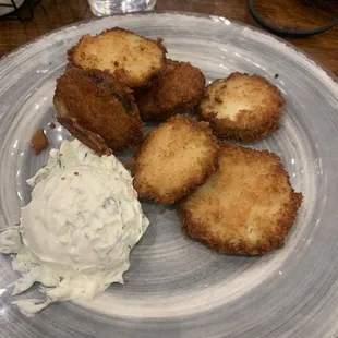 Fried zuchini with tzatziki