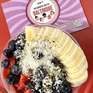 #WomenRunBaltimore - Yelp check-in offer. Signature smoothie bowl (came with a free fresh pressed juice)