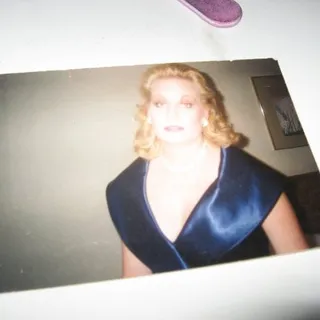 Leslie C.