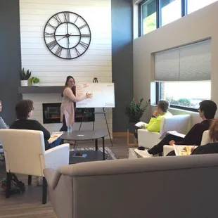 Bridget Thompson, MA, LIMHP, CPC Emotional Eating Class