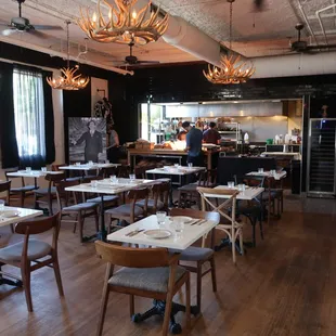 Attractive main dining room, and view of the open kitchen.