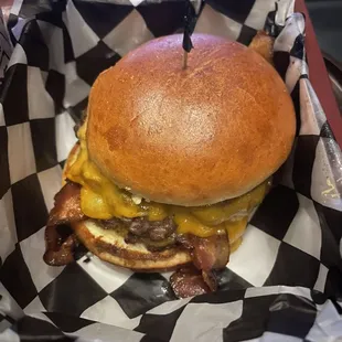 Bacon cheeseburger