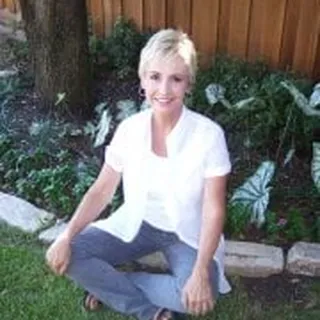 Cheryl B.