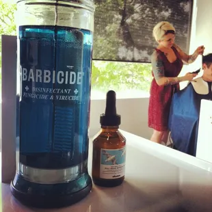 Shannon Vigil cutting hair