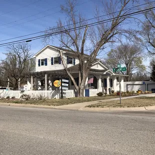 Such a nice spot. And outdoor seating is legit